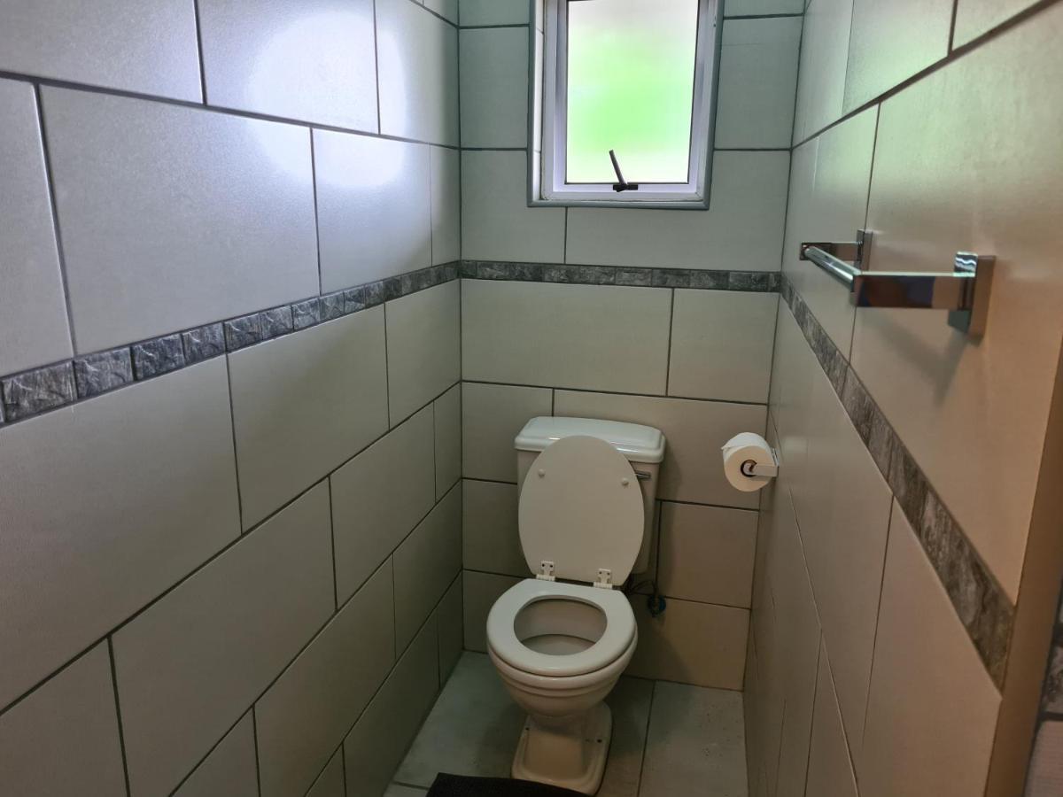 Berry Lane Guesthouse Kroonstad Bagian luar foto