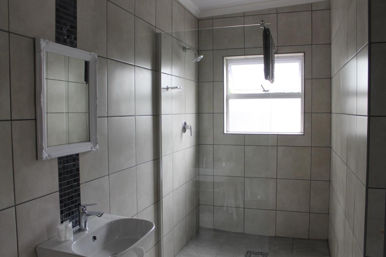 Berry Lane Guesthouse Kroonstad Bagian luar foto