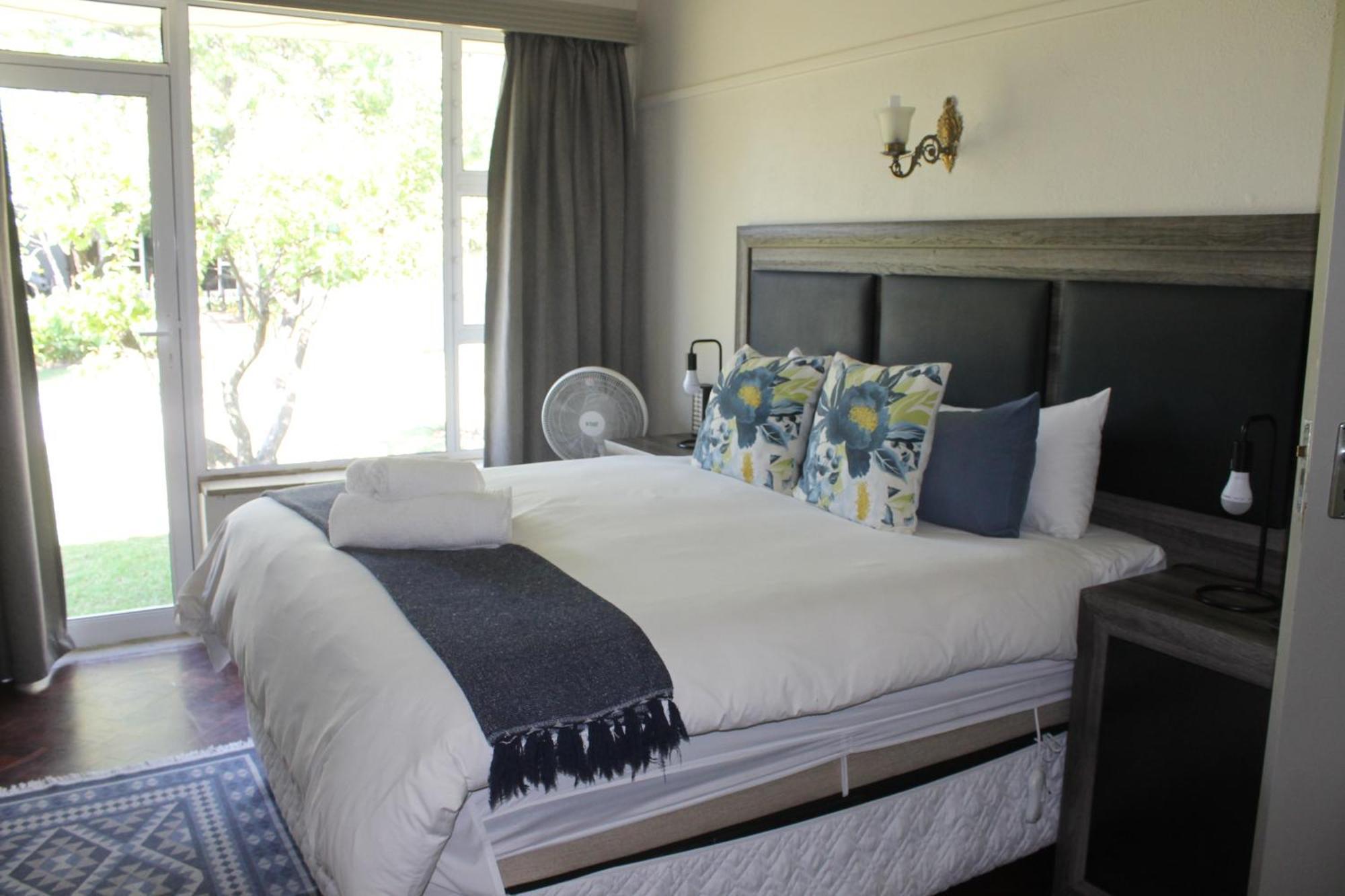 Berry Lane Guesthouse Kroonstad Bagian luar foto