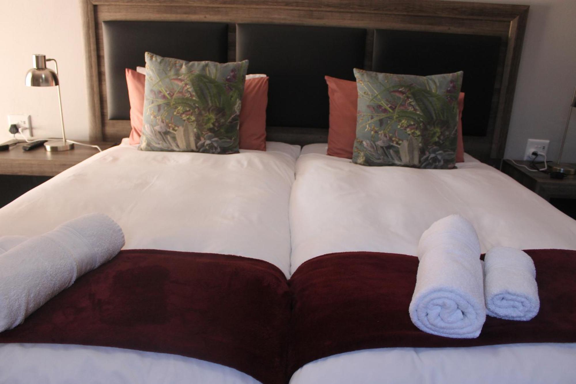 Berry Lane Guesthouse Kroonstad Bagian luar foto