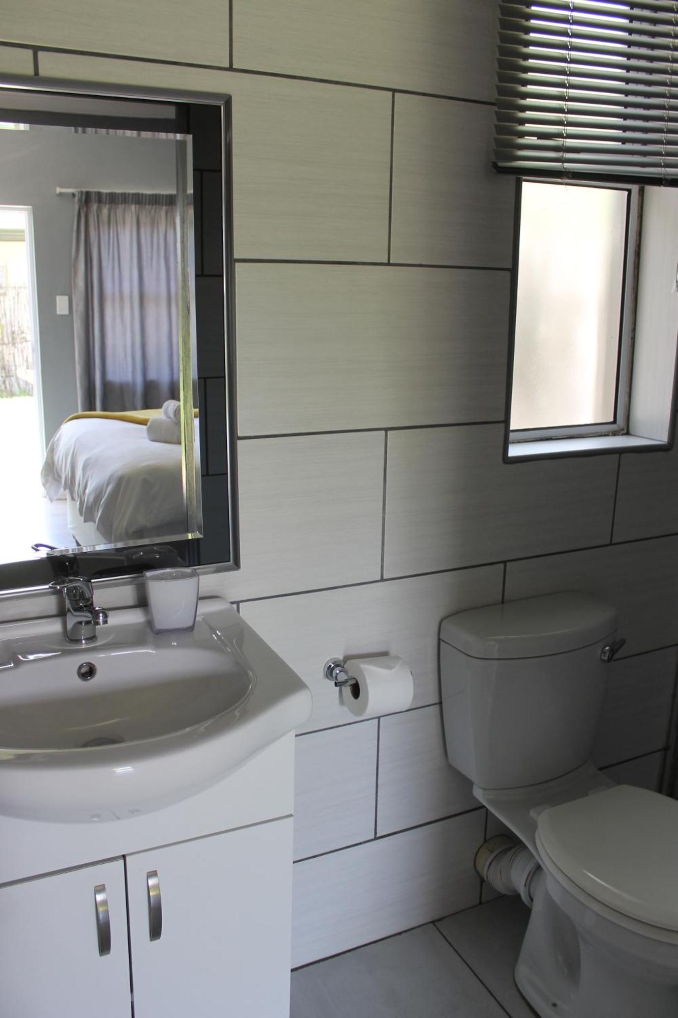 Berry Lane Guesthouse Kroonstad Bagian luar foto