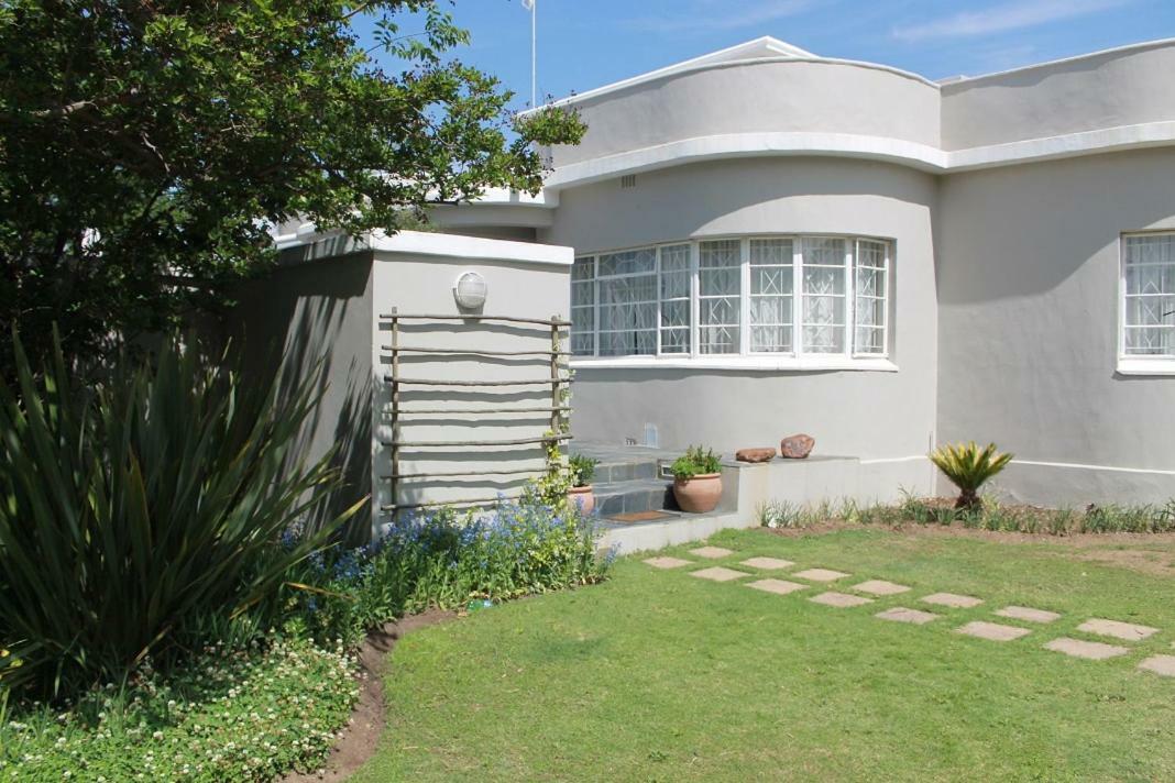 Berry Lane Guesthouse Kroonstad Bagian luar foto